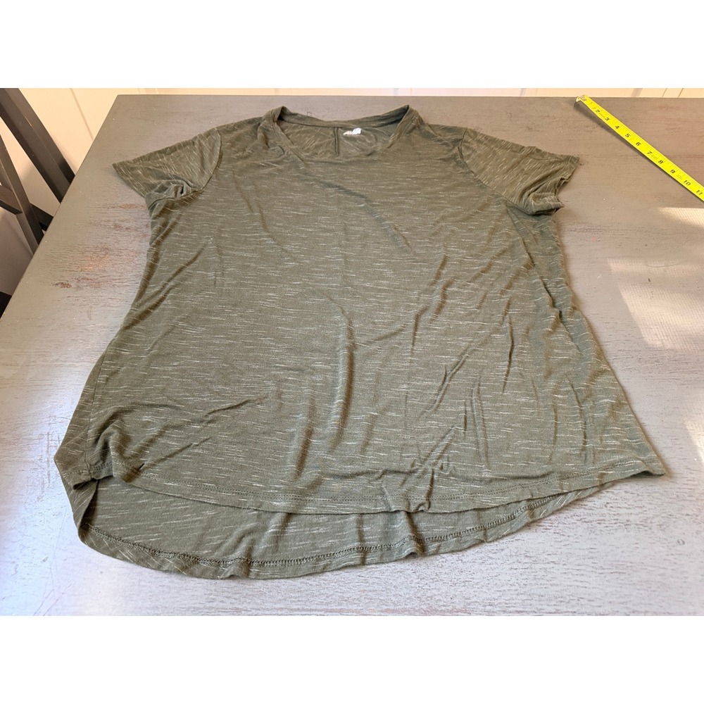 Avia Women XXL 20 Activewear Top Olive Green Space Dye Short Sleeve High-Low Hem